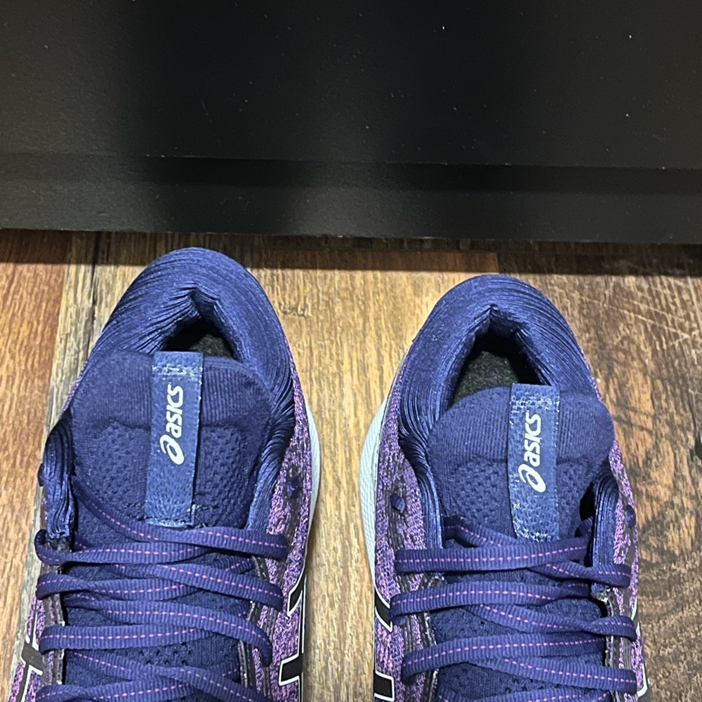 EUC Asics Women’s Gel-Nimbus 24 Purple/Light Blue Size 8.5 - Picture 6 of 12